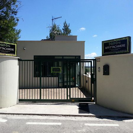 Bambu Affittacamere & Residence Teramo Buitenkant foto