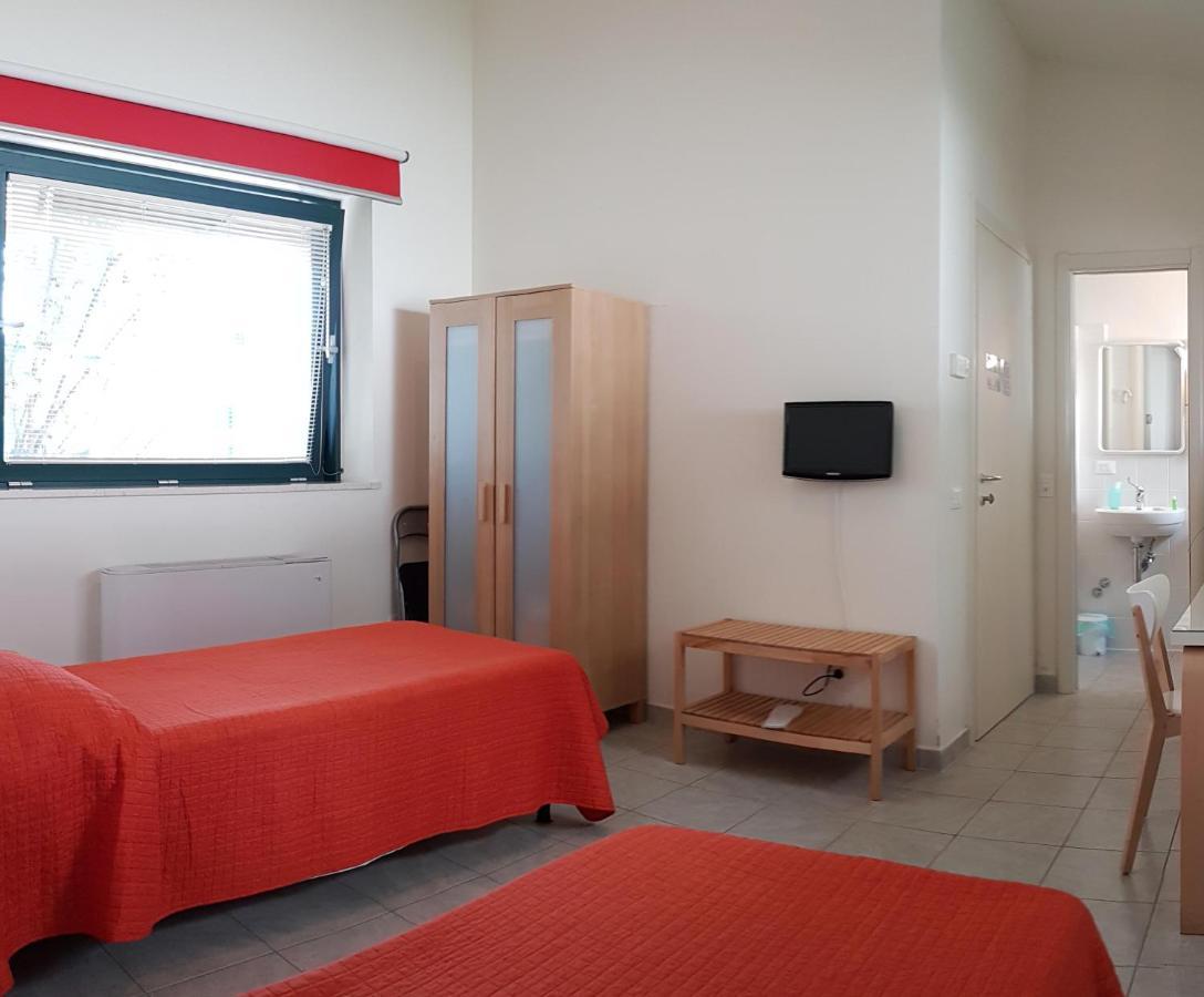 Bambu Affittacamere & Residence Teramo Buitenkant foto
